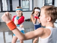אורח חיים בריא לילדים בתקופת הקורונה – פעילויות אונליין בתחומי ספורט תזונה וארגונומיה