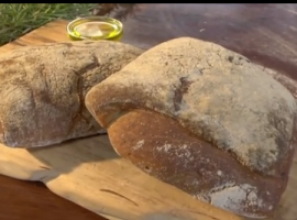 מתכון מומלץ ללחם מלא בריא ופריך של ארז קומרובסקי