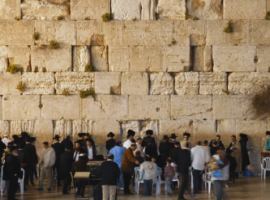 "בשערייך ירושלים" בביצוע יהורם גאון